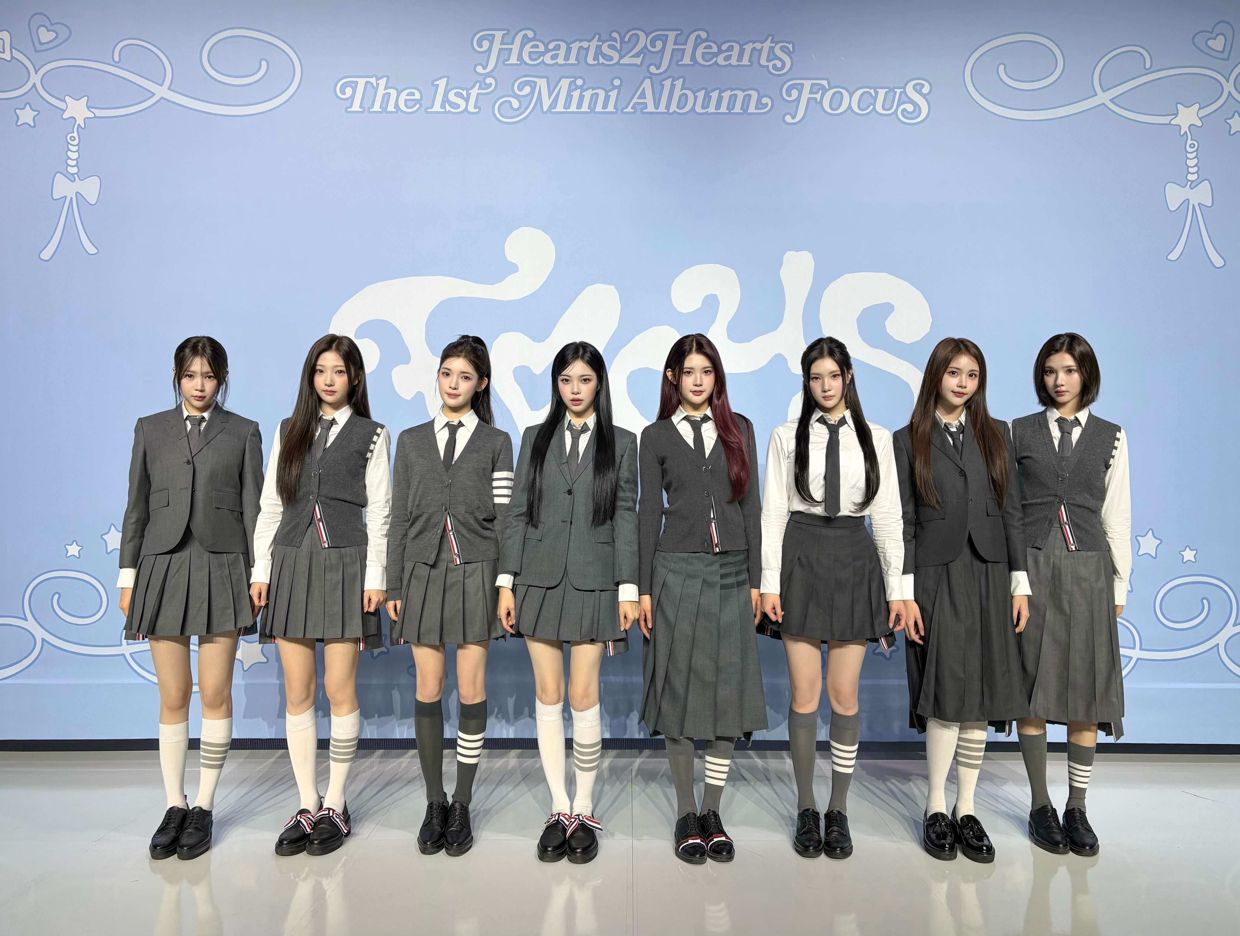 hearts2hearts mini album focus