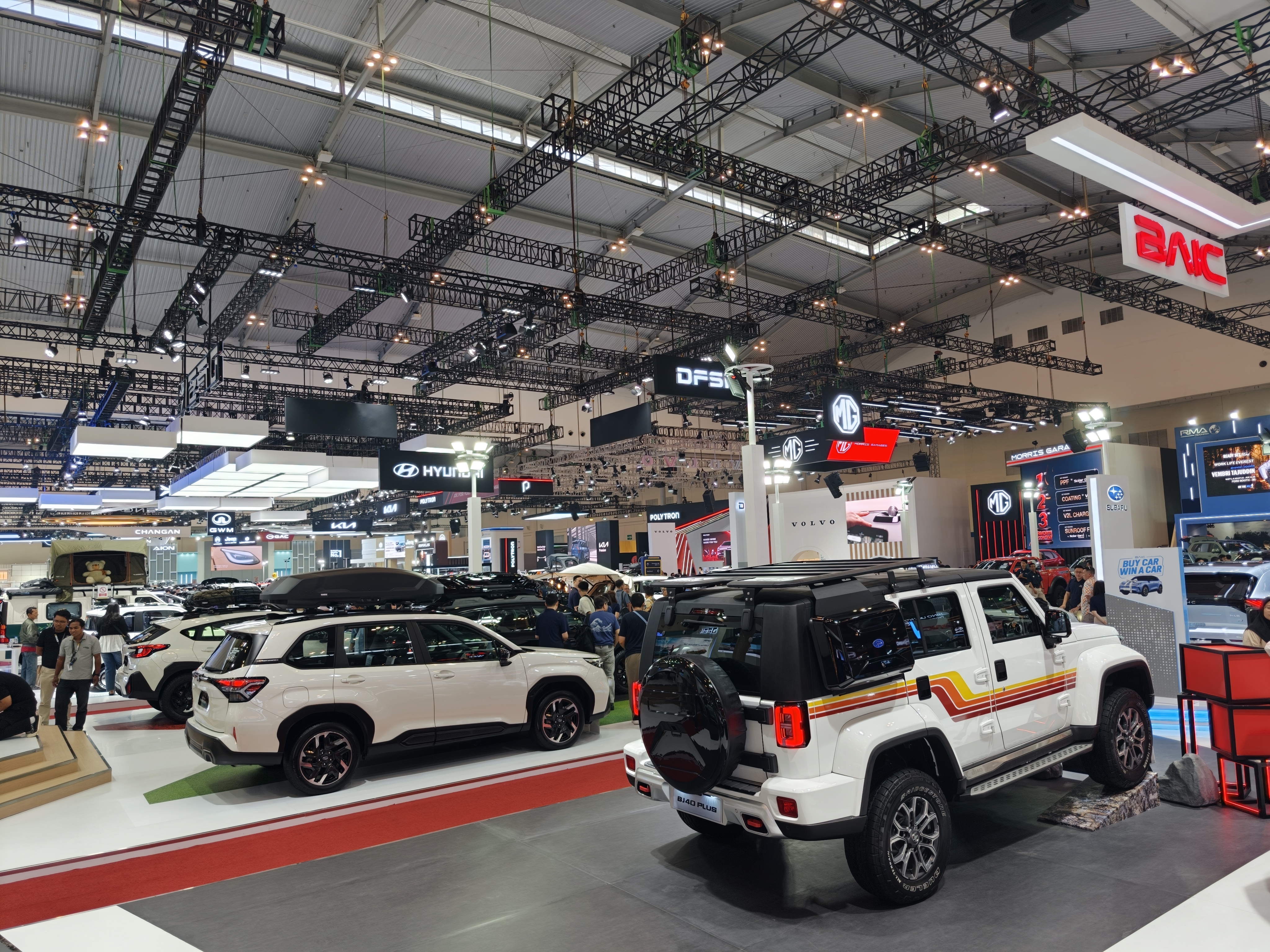 mobil listrik giias